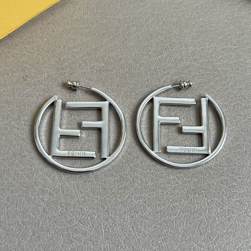 Fendi earring 03yxh39